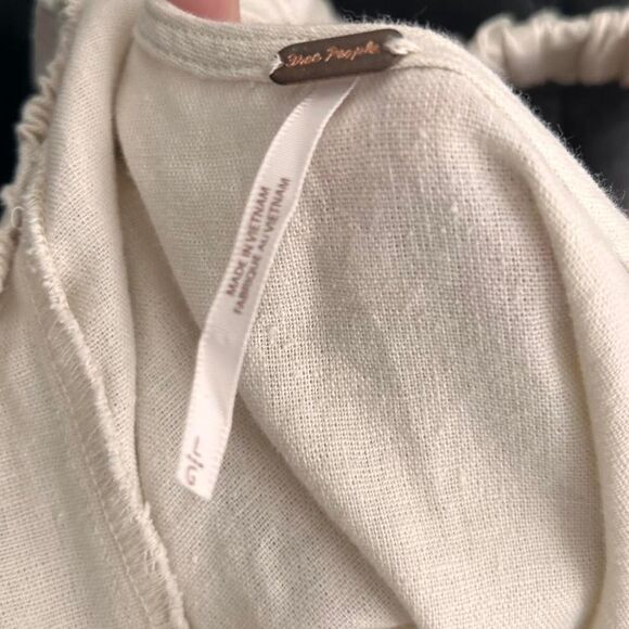 Free People Cotton-Linen Strapless Mini Dress – Boho Coastal Babe (Size L) 🤍🌿 - Picture 7 of 7